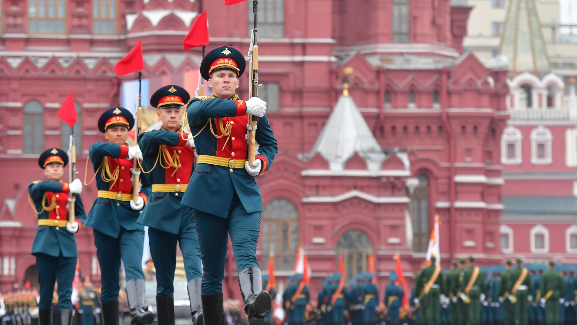 Стали известны зарубежные лидеры, которые приедут в Москву на День Победы
